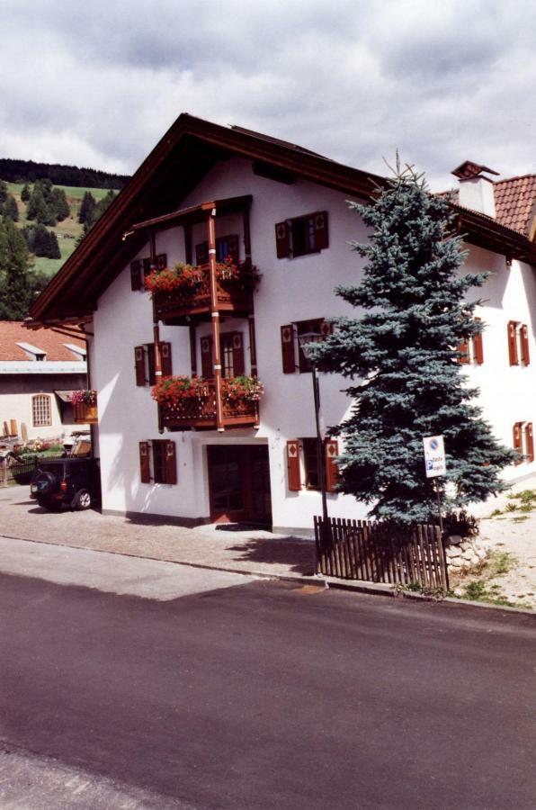 Villa Santer Добиако Екстериор снимка